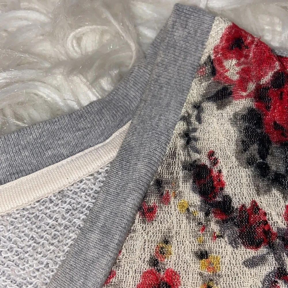 Free People Gray Floral Lace Oversized Sweatshirt Small - Picture 13 of 14